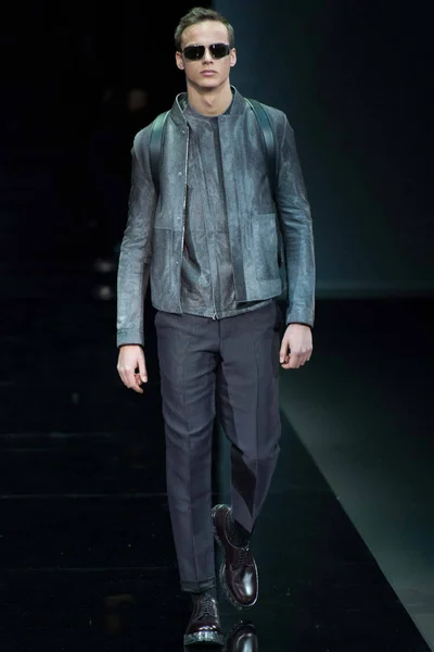 Look 54